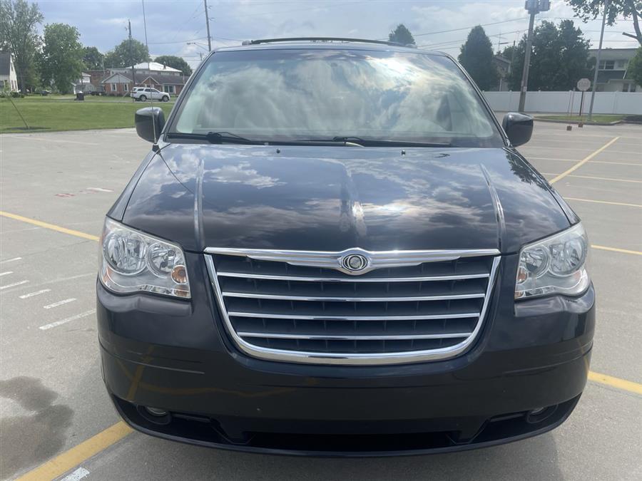 2009 Chrysler Town & Country 4dr Wgn Touring, available for sale in Elida, Ohio | Josh's All Under Ten LLC. Elida, Ohio 2009 Chrysler Town & Country 4dr Wgn Touring, available for sale in Elida, Ohio | Josh's All Under Ten LLC. Elida, Ohio