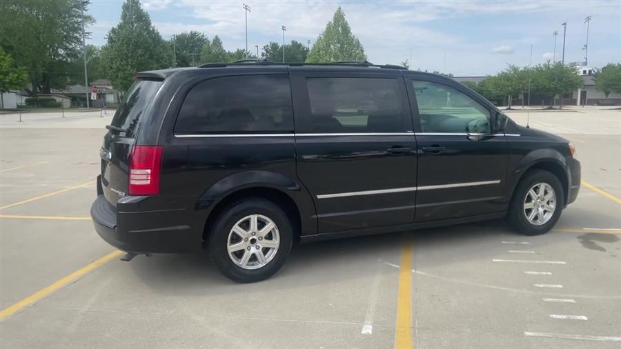 2009 Chrysler Town & Country 4dr Wgn Touring, available for sale in Elida, Ohio | Josh's All Under Ten LLC. Elida, Ohio 2009 Chrysler Town & Country 4dr Wgn Touring, available for sale in Elida, Ohio | Josh's All Under Ten LLC. Elida, Ohio