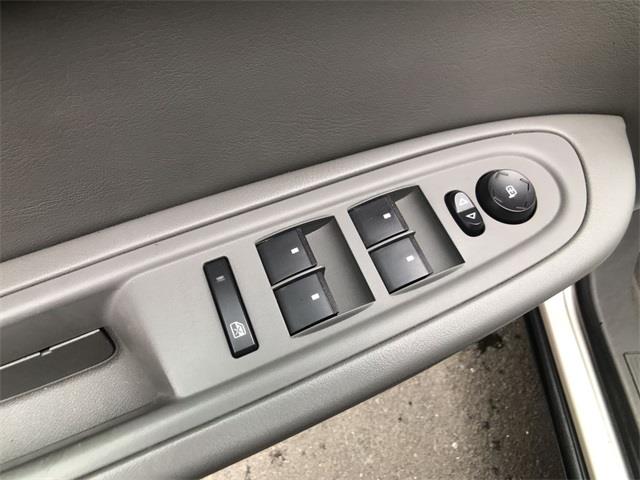 Used Chevrolet Traverse LT 2016 | Prestige Auto Superstore. Waterbury, Connecticut Used Chevrolet Traverse LT 2016 | Prestige Auto Superstore. Waterbury, Connecticut