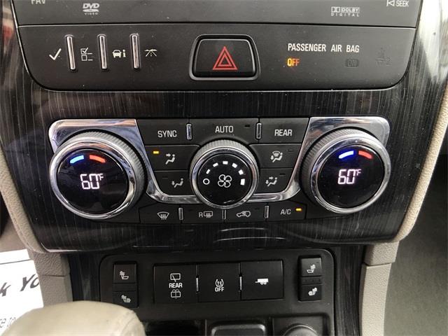 Used Chevrolet Traverse LT 2016 | Prestige Auto Superstore. Waterbury, Connecticut Used Chevrolet Traverse LT 2016 | Prestige Auto Superstore. Waterbury, Connecticut