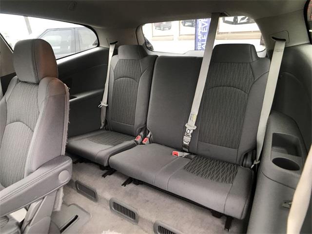 Used Chevrolet Traverse LT 2016 | Prestige Auto Superstore. Waterbury, Connecticut Used Chevrolet Traverse LT 2016 | Prestige Auto Superstore. Waterbury, Connecticut