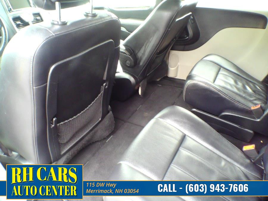Used Chrysler Town & Country 4dr Wgn Touring 2014 | RH Cars LLC. Merrimack, New Hampshire Used Chrysler Town & Country 4dr Wgn Touring 2014 | RH Cars LLC. Merrimack, New Hampshire
