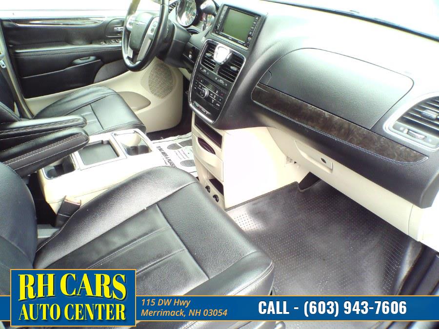 Used Chrysler Town & Country 4dr Wgn Touring 2014 | RH Cars LLC. Merrimack, New Hampshire Used Chrysler Town & Country 4dr Wgn Touring 2014 | RH Cars LLC. Merrimack, New Hampshire