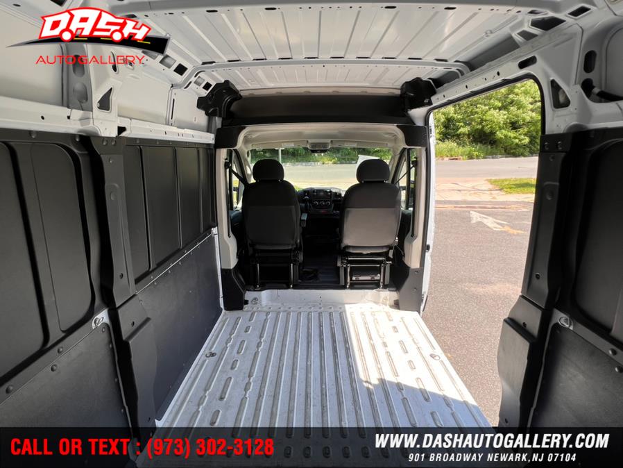 Used Ram ProMaster Cargo Van 1500 High Roof 136" WB 2019 | Dash Auto Gallery Inc.. Newark, New Jersey Used Ram ProMaster Cargo Van 1500 High Roof 136" WB 2019 | Dash Auto Gallery Inc.. Newark, New Jersey