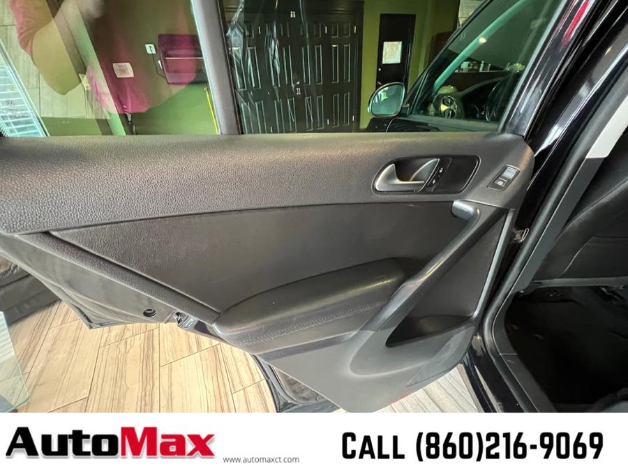 2014 Volkswagen Tiguan 4MOTION 4dr Auto SE w/Appearance, available for sale in West Hartford, Connecticut | AutoMax. West Hartford, Connecticut 2014 Volkswagen Tiguan 4MOTION 4dr Auto SE w/Appearance, available for sale in West Hartford, Connecticut | AutoMax. West Hartford, Connecticut