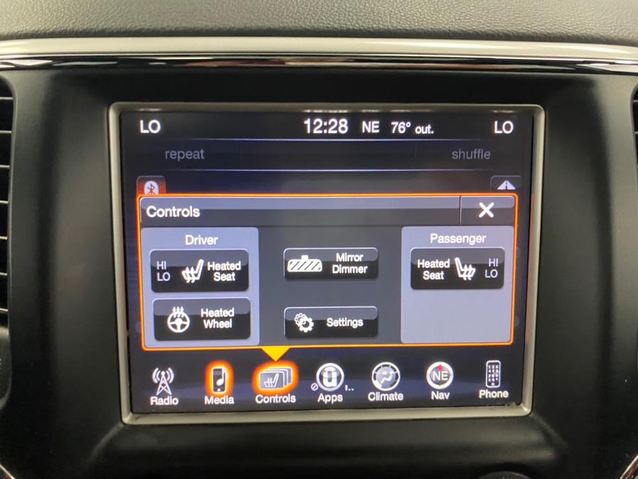 Used Jeep Grand Cherokee 4WD 4dr Altitude 2015 | M Auto Group. Elizabeth, New Jersey Used Jeep Grand Cherokee 4WD 4dr Altitude 2015 | M Auto Group. Elizabeth, New Jersey