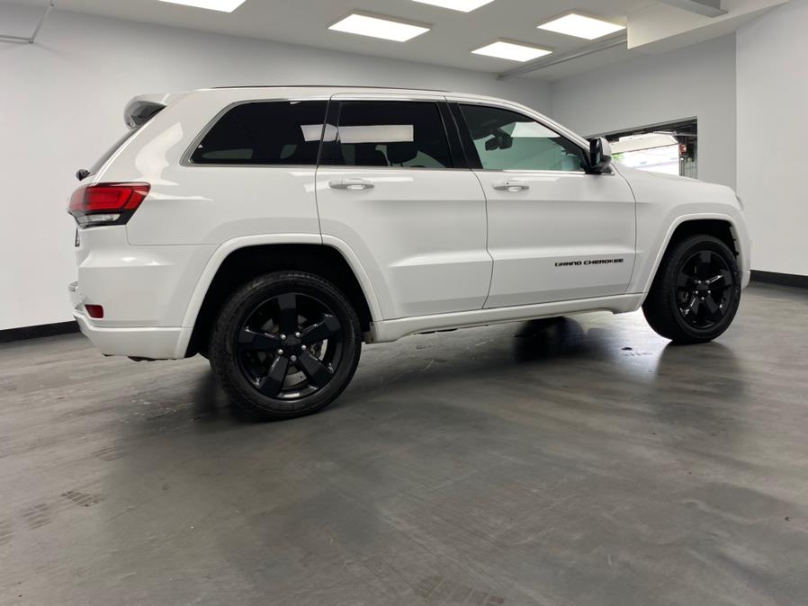 Used Jeep Grand Cherokee 4WD 4dr Altitude 2015 | M Auto Group. Elizabeth, New Jersey Used Jeep Grand Cherokee 4WD 4dr Altitude 2015 | M Auto Group. Elizabeth, New Jersey