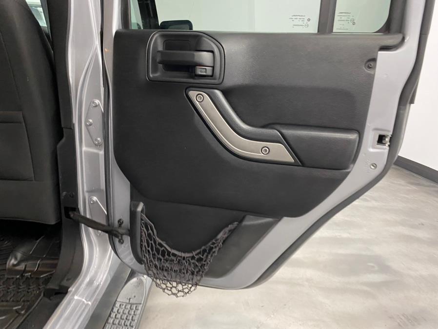 Used Jeep Wrangler Unlimited 4WD 4dr Whilly Wheler 2015 | M Auto Group. Elizabeth, New Jersey Used Jeep Wrangler Unlimited 4WD 4dr Whilly Wheler 2015 | M Auto Group. Elizabeth, New Jersey