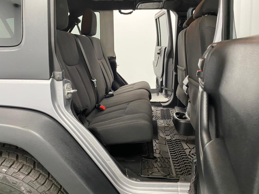 Used Jeep Wrangler Unlimited 4WD 4dr Whilly Wheler 2015 | M Auto Group. Elizabeth, New Jersey Used Jeep Wrangler Unlimited 4WD 4dr Whilly Wheler 2015 | M Auto Group. Elizabeth, New Jersey