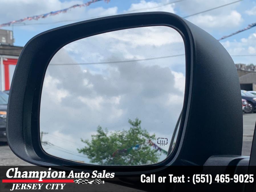 2019 Dodge Grand Caravan SE Plus Wagon, available for sale in Jersey City, New Jersey | Champion Auto Sales. Jersey City, New Jersey 2019 Dodge Grand Caravan SE Plus Wagon, available for sale in Jersey City, New Jersey | Champion Auto Sales. Jersey City, New Jersey