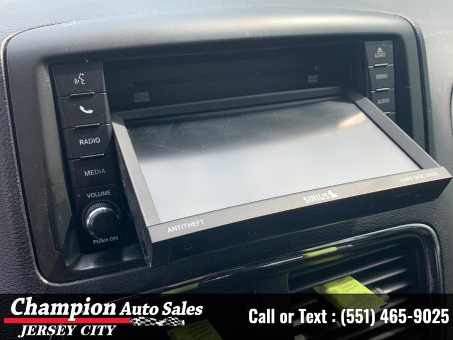 2019 Dodge Grand Caravan SE Plus Wagon, available for sale in Jersey City, New Jersey | Champion Auto Sales. Jersey City, New Jersey 2019 Dodge Grand Caravan SE Plus Wagon, available for sale in Jersey City, New Jersey | Champion Auto Sales. Jersey City, New Jersey