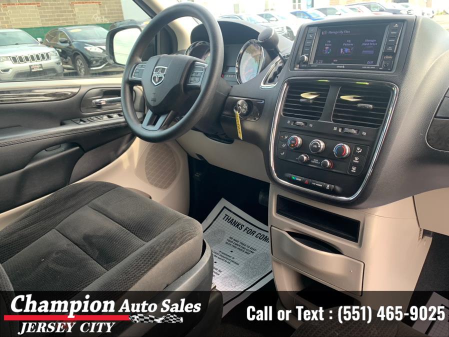 Used Dodge Grand Caravan SE Plus Wagon 2019 | Champion Auto Sales of JC. Jersey City, New Jersey Used Dodge Grand Caravan SE Plus Wagon 2019 | Champion Auto Sales of JC. Jersey City, New Jersey