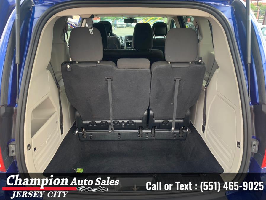 Used Dodge Grand Caravan SE Plus Wagon 2019 | Champion Auto Sales of JC. Jersey City, New Jersey Used Dodge Grand Caravan SE Plus Wagon 2019 | Champion Auto Sales of JC. Jersey City, New Jersey