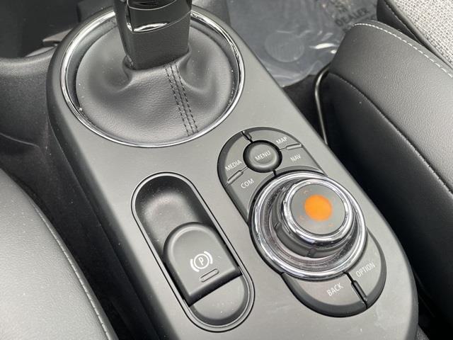 Used Mini Cooper Electric Signature Plus 2020 | Blasius of Danbury. Danbury, Connecticut Used Mini Cooper Electric Signature Plus 2020 | Blasius of Danbury. Danbury, Connecticut