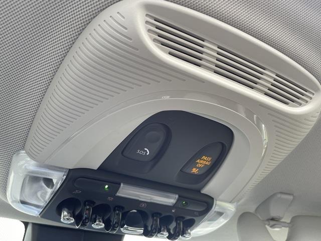 Used Mini Cooper Electric Signature Plus 2020 | Blasius of Danbury. Danbury, Connecticut Used Mini Cooper Electric Signature Plus 2020 | Blasius of Danbury. Danbury, Connecticut