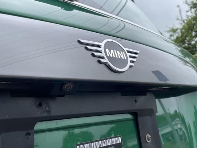 Used Mini Cooper Electric Signature Plus 2020 | Blasius of Danbury. Danbury, Connecticut Used Mini Cooper Electric Signature Plus 2020 | Blasius of Danbury. Danbury, Connecticut