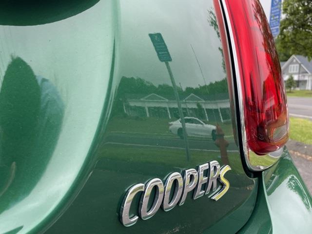 Used Mini Cooper Electric Signature Plus 2020 | Blasius of Danbury. Danbury, Connecticut Used Mini Cooper Electric Signature Plus 2020 | Blasius of Danbury. Danbury, Connecticut