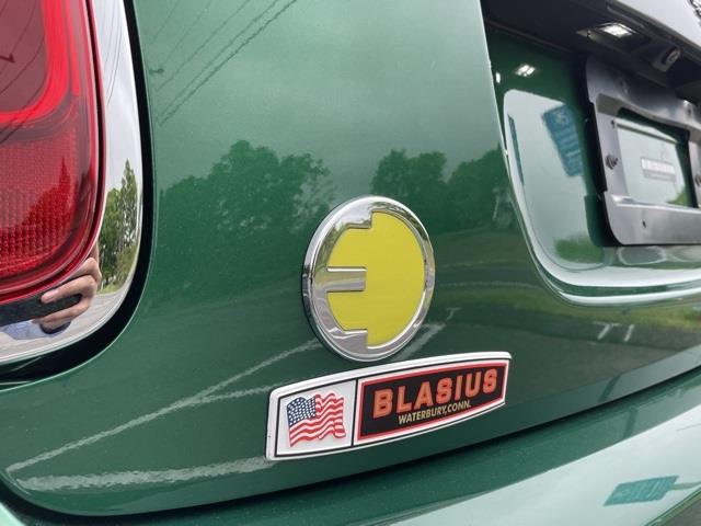 Used Mini Cooper Electric Signature Plus 2020 | Blasius of Danbury. Danbury, Connecticut Used Mini Cooper Electric Signature Plus 2020 | Blasius of Danbury. Danbury, Connecticut