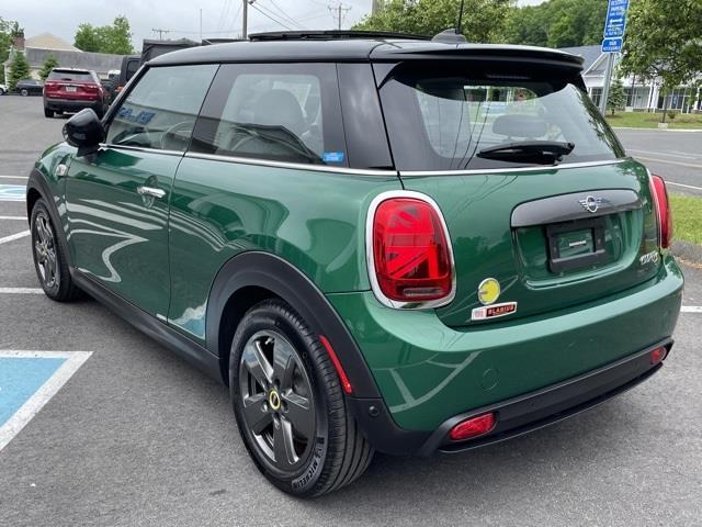 Used Mini Cooper Electric Signature Plus 2020 | Blasius of Danbury. Danbury, Connecticut Used Mini Cooper Electric Signature Plus 2020 | Blasius of Danbury. Danbury, Connecticut