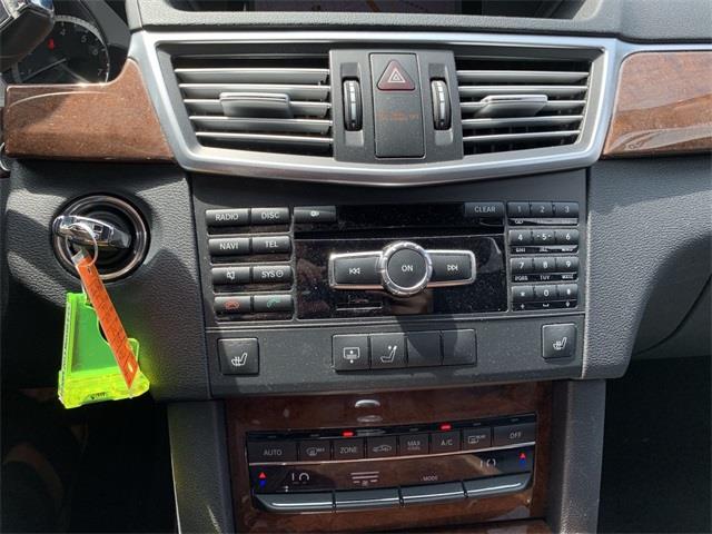 Used Mercedes-benz E-class E 350 2013 | Wiz Leasing Inc. Stratford, Connecticut Used Mercedes-benz E-class E 350 2013 | Wiz Leasing Inc. Stratford, Connecticut
