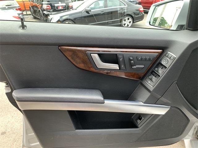 2014 Mercedes-benz Glk GLK 350, available for sale in Stratford, Connecticut | Wiz Leasing Inc. Stratford, Connecticut 2014 Mercedes-benz Glk GLK 350, available for sale in Stratford, Connecticut | Wiz Leasing Inc. Stratford, Connecticut