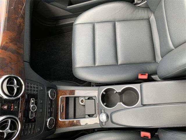 2014 Mercedes-benz Glk GLK 350, available for sale in Stratford, Connecticut | Wiz Leasing Inc. Stratford, Connecticut 2014 Mercedes-benz Glk GLK 350, available for sale in Stratford, Connecticut | Wiz Leasing Inc. Stratford, Connecticut