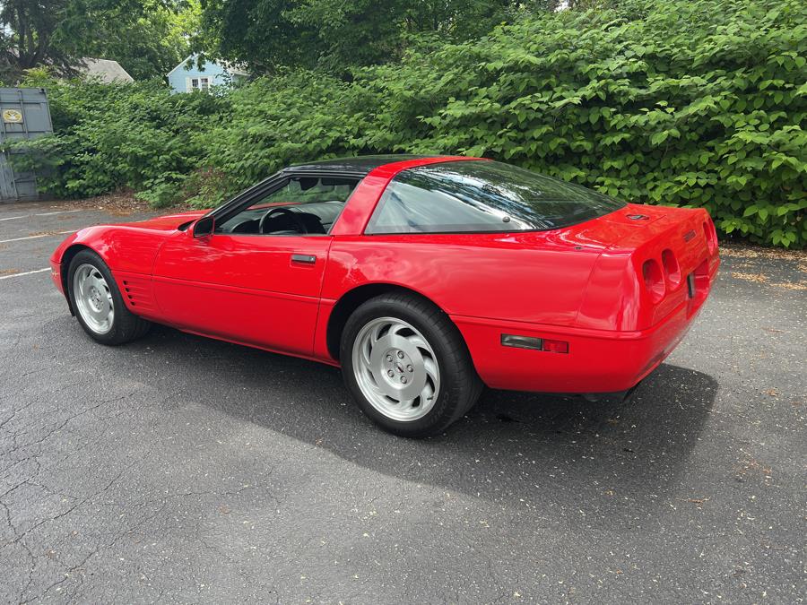 Used Chevrolet Corvette 2dr Coupe Hatchback 1994 | Tony's Auto Sales. Waterbury, Connecticut Used Chevrolet Corvette 2dr Coupe Hatchback 1994 | Tony's Auto Sales. Waterbury, Connecticut