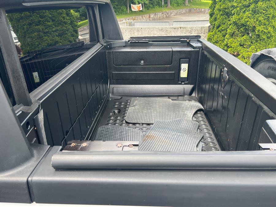 Used HUMMER H2 4dr Wgn 4WD SUT 2006 | Tony's Auto Sales. Waterbury, Connecticut Used HUMMER H2 4dr Wgn 4WD SUT 2006 | Tony's Auto Sales. Waterbury, Connecticut