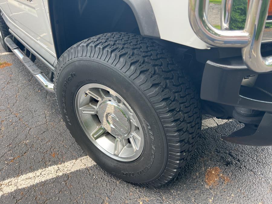 Used HUMMER H2 4dr Wgn 4WD SUT 2006 | Tony's Auto Sales. Waterbury, Connecticut Used HUMMER H2 4dr Wgn 4WD SUT 2006 | Tony's Auto Sales. Waterbury, Connecticut