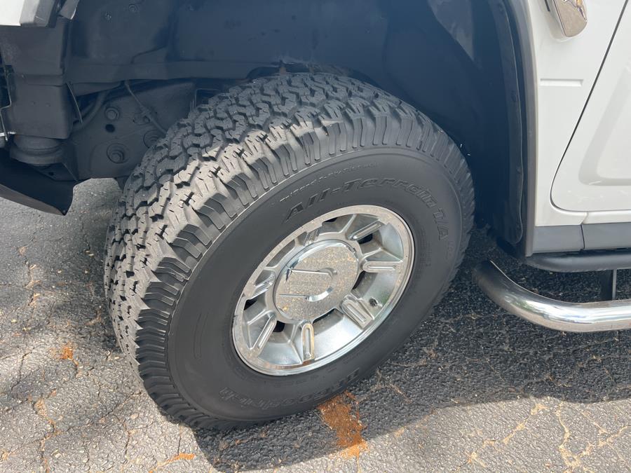 Used HUMMER H2 4dr Wgn 4WD SUT 2006 | Tony's Auto Sales. Waterbury, Connecticut Used HUMMER H2 4dr Wgn 4WD SUT 2006 | Tony's Auto Sales. Waterbury, Connecticut