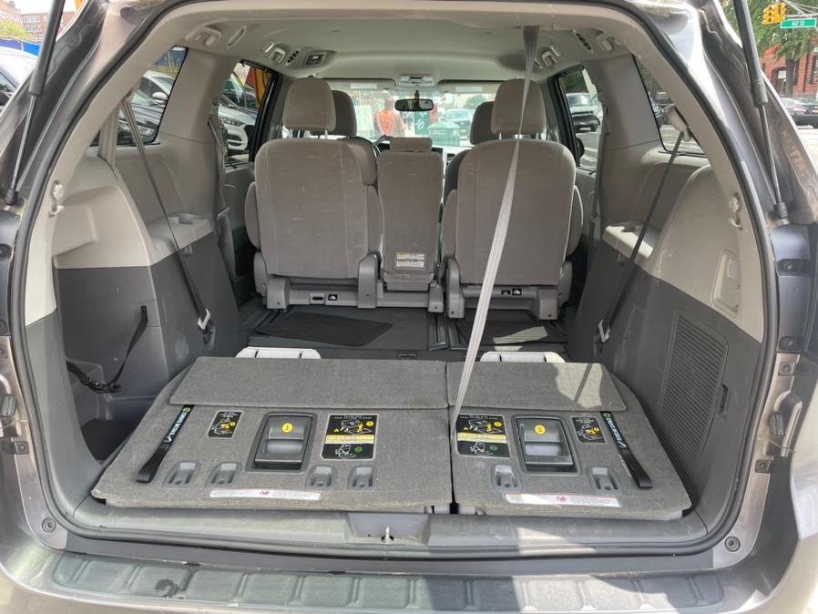 Used Toyota Sienna LE 8-Passenger (Natl) 2017 | Sylhet Motors Inc.. Jamaica, New York Used Toyota Sienna LE 8-Passenger (Natl) 2017 | Sylhet Motors Inc.. Jamaica, New York