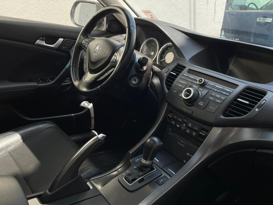 Used Acura TSX 4dr Sdn I4 Auto Tech Pkg 2013 | Green Light Auto. Corona, California Used Acura TSX 4dr Sdn I4 Auto Tech Pkg 2013 | Green Light Auto. Corona, California
