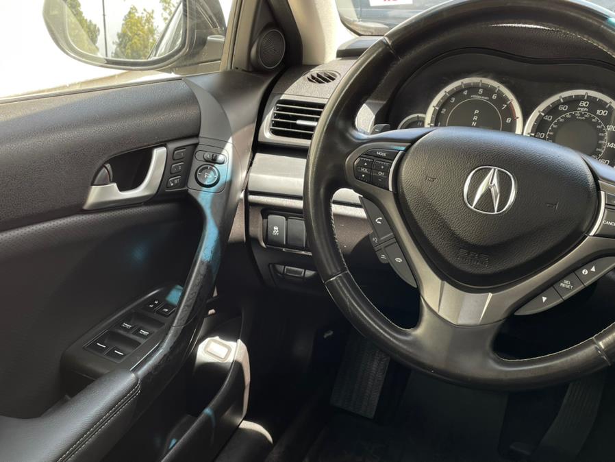 Used Acura TSX 4dr Sdn I4 Auto Tech Pkg 2013 | Green Light Auto. Corona, California Used Acura TSX 4dr Sdn I4 Auto Tech Pkg 2013 | Green Light Auto. Corona, California