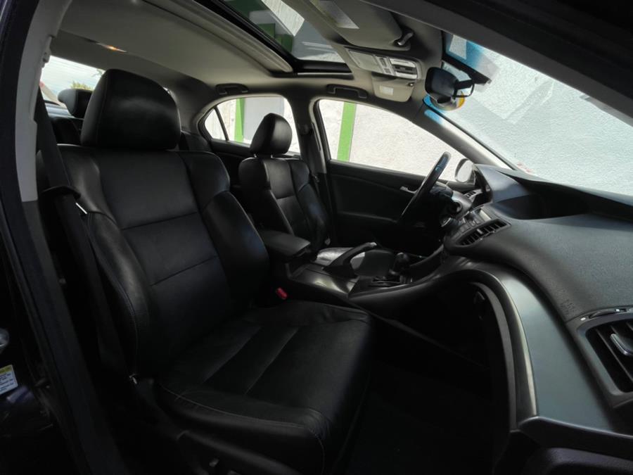 Used Acura TSX 4dr Sdn I4 Auto Tech Pkg 2013 | Green Light Auto. Corona, California Used Acura TSX 4dr Sdn I4 Auto Tech Pkg 2013 | Green Light Auto. Corona, California