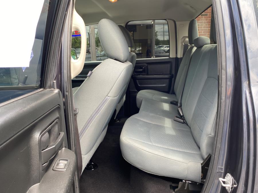 Used Ram 1500 Tradesman 4x4 Quad Cab 6''4" Box 2017 | Newfield Auto Sales. Middletown, Connecticut Used Ram 1500 Tradesman 4x4 Quad Cab 6''4" Box 2017 | Newfield Auto Sales. Middletown, Connecticut