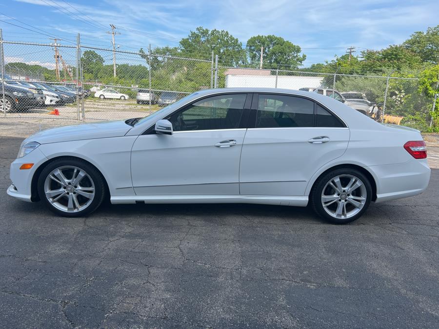 Used Mercedes-Benz E-Class 4dr Sdn E350 Luxury 4MATIC *Ltd Avail* 2013 | Dealertown Auto Wholesalers. Milford, Connecticut Used Mercedes-Benz E-Class 4dr Sdn E350 Luxury 4MATIC *Ltd Avail* 2013 | Dealertown Auto Wholesalers. Milford, Connecticut