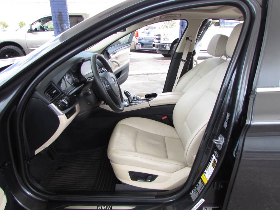 2013 BMW 5 Series 4dr Sdn 535i xDrive AWD, available for sale in Orlando, Florida | VIP Auto Enterprise, Inc. Orlando, Florida 2013 BMW 5 Series 4dr Sdn 535i xDrive AWD, available for sale in Orlando, Florida | VIP Auto Enterprise, Inc. Orlando, Florida