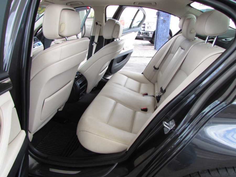 2013 BMW 5 Series 4dr Sdn 535i xDrive AWD, available for sale in Orlando, Florida | VIP Auto Enterprise, Inc. Orlando, Florida 2013 BMW 5 Series 4dr Sdn 535i xDrive AWD, available for sale in Orlando, Florida | VIP Auto Enterprise, Inc. Orlando, Florida