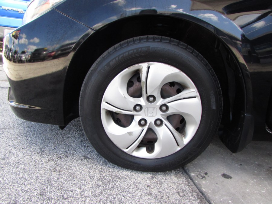 Used Honda Civic Sedan 4dr CVT LX 2015 | VIP Auto Enterprise, Inc. Orlando, Florida Used Honda Civic Sedan 4dr CVT LX 2015 | VIP Auto Enterprise, Inc. Orlando, Florida