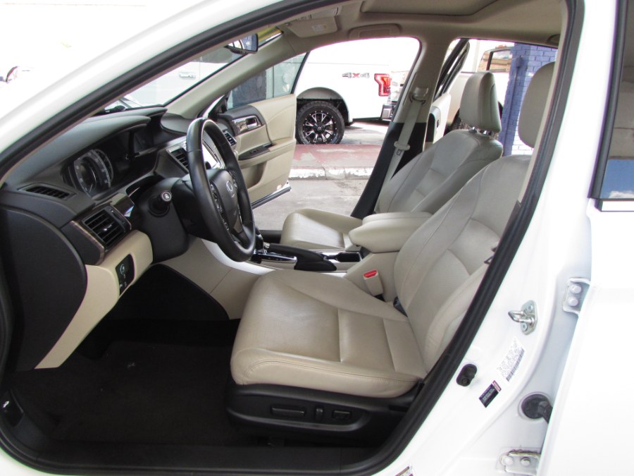 2016 Honda Accord Sedan 4dr V6 Auto Touring, available for sale in Orlando, Florida | VIP Auto Enterprise, Inc. Orlando, Florida 2016 Honda Accord Sedan 4dr V6 Auto Touring, available for sale in Orlando, Florida | VIP Auto Enterprise, Inc. Orlando, Florida