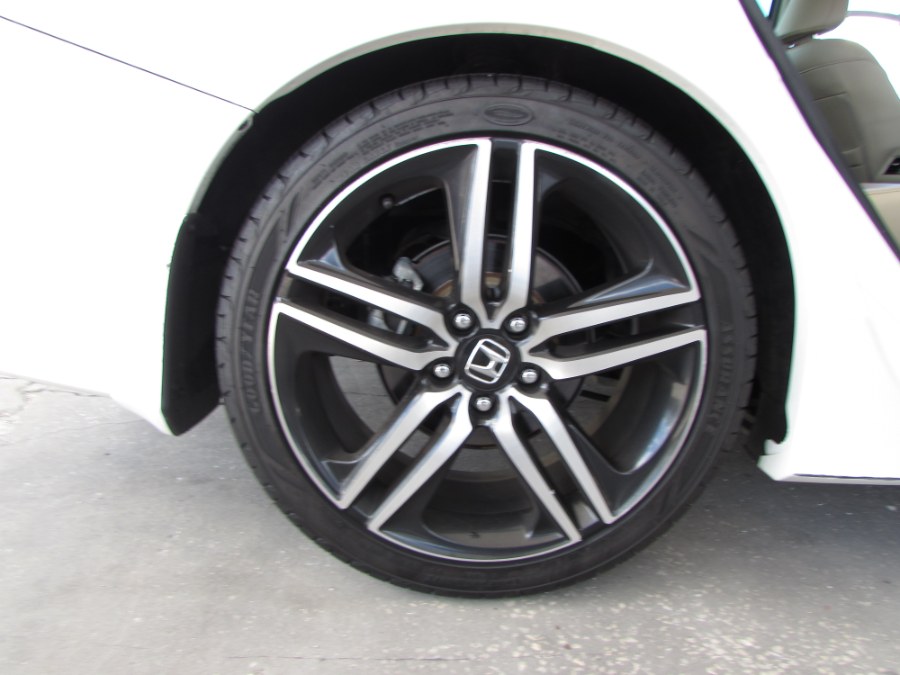2016 Honda Accord Sedan 4dr V6 Auto Touring, available for sale in Orlando, Florida | VIP Auto Enterprise, Inc. Orlando, Florida 2016 Honda Accord Sedan 4dr V6 Auto Touring, available for sale in Orlando, Florida | VIP Auto Enterprise, Inc. Orlando, Florida