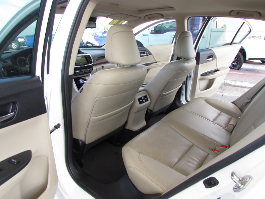 2016 Honda Accord Sedan 4dr V6 Auto Touring, available for sale in Orlando, Florida | VIP Auto Enterprise, Inc. Orlando, Florida 2016 Honda Accord Sedan 4dr V6 Auto Touring, available for sale in Orlando, Florida | VIP Auto Enterprise, Inc. Orlando, Florida
