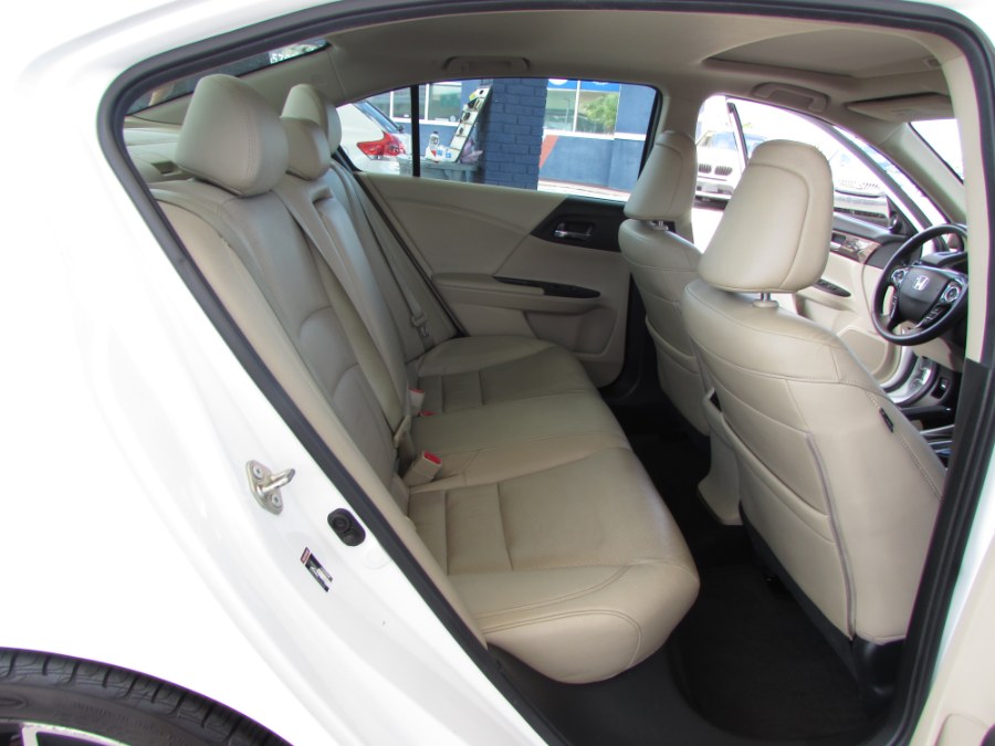2016 Honda Accord Sedan 4dr V6 Auto Touring, available for sale in Orlando, Florida | VIP Auto Enterprise, Inc. Orlando, Florida 2016 Honda Accord Sedan 4dr V6 Auto Touring, available for sale in Orlando, Florida | VIP Auto Enterprise, Inc. Orlando, Florida