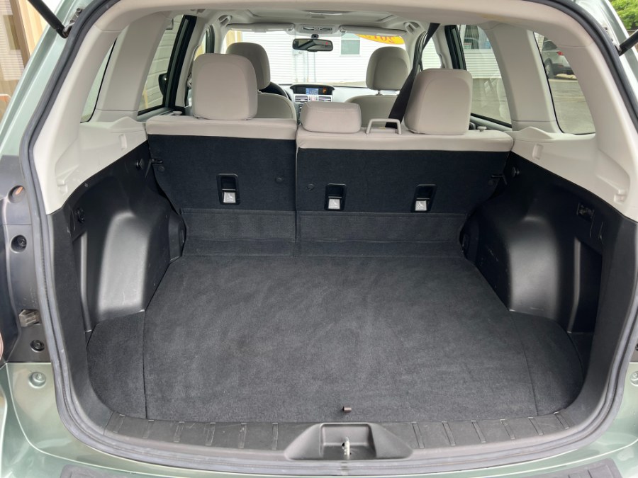 Used Subaru Forester 4dr CVT 2.5i Premium PZEV 2015 | Bristol Auto Center LLC. Bristol, Connecticut Used Subaru Forester 4dr CVT 2.5i Premium PZEV 2015 | Bristol Auto Center LLC. Bristol, Connecticut