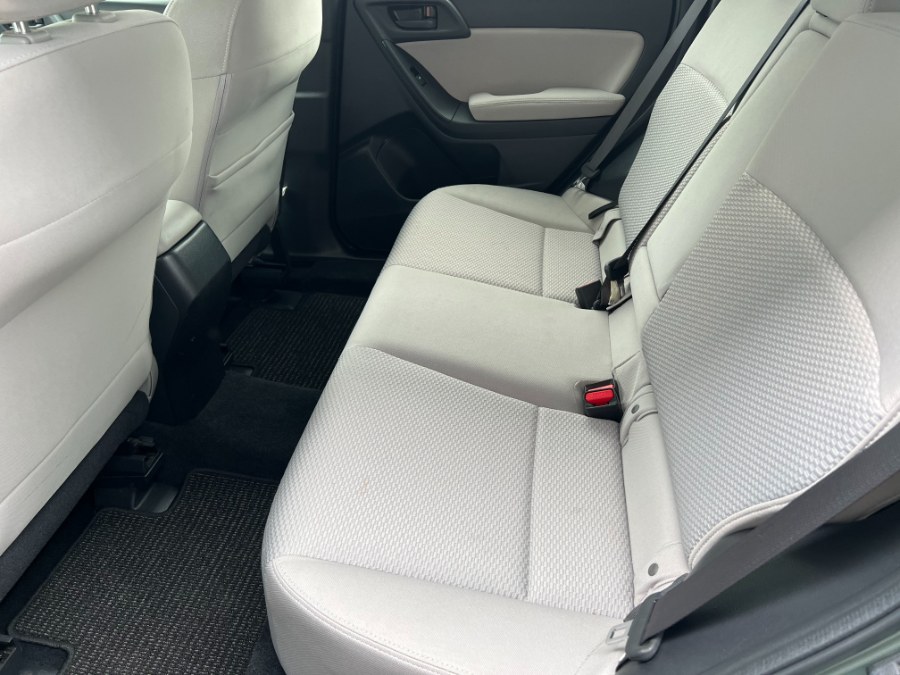 Used Subaru Forester 4dr CVT 2.5i Premium PZEV 2015 | Bristol Auto Center LLC. Bristol, Connecticut Used Subaru Forester 4dr CVT 2.5i Premium PZEV 2015 | Bristol Auto Center LLC. Bristol, Connecticut