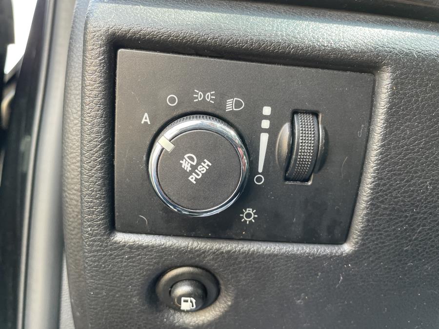 2012 Jeep Grand Cherokee 4WD 4dr Laredo, available for sale in Hartford, Connecticut | Lex Autos LLC. Hartford, Connecticut 2012 Jeep Grand Cherokee 4WD 4dr Laredo, available for sale in Hartford, Connecticut | Lex Autos LLC. Hartford, Connecticut