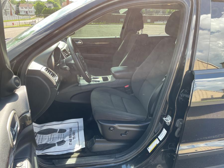 2012 Jeep Grand Cherokee 4WD 4dr Laredo, available for sale in Hartford, Connecticut | Lex Autos LLC. Hartford, Connecticut 2012 Jeep Grand Cherokee 4WD 4dr Laredo, available for sale in Hartford, Connecticut | Lex Autos LLC. Hartford, Connecticut