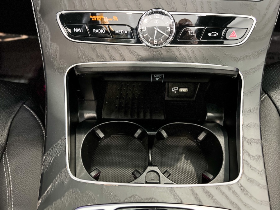 Used Mercedes-Benz E-Class E 300 4MATIC Sedan 2019 | Luxury Motor Club. Franklin Square, New York Used Mercedes-Benz E-Class E 300 4MATIC Sedan 2019 | Luxury Motor Club. Franklin Square, New York