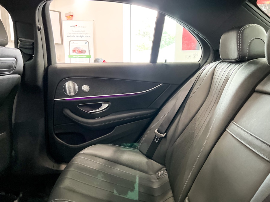 Used Mercedes-Benz E-Class E 300 4MATIC Sedan 2019 | Luxury Motor Club. Franklin Square, New York Used Mercedes-Benz E-Class E 300 4MATIC Sedan 2019 | Luxury Motor Club. Franklin Square, New York
