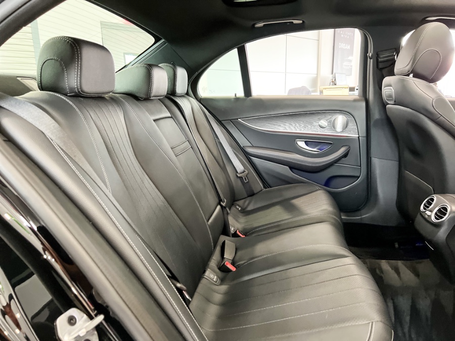 Used Mercedes-Benz E-Class E 300 4MATIC Sedan 2019 | Luxury Motor Club. Franklin Square, New York Used Mercedes-Benz E-Class E 300 4MATIC Sedan 2019 | Luxury Motor Club. Franklin Square, New York